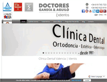 Tablet Screenshot of clinicadentalidentis.com